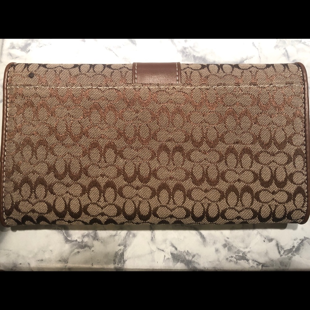 Coach wallet - Picture 2 of 6